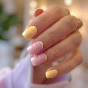 Gel and polygel nails in Benalmadena